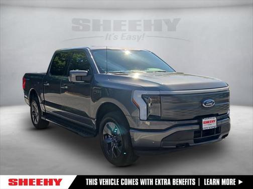 2022 Ford F-150 Lightning LARIAT