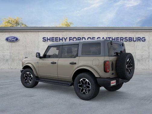 Desert Sand 2026 Ford Bronco Outer Banks