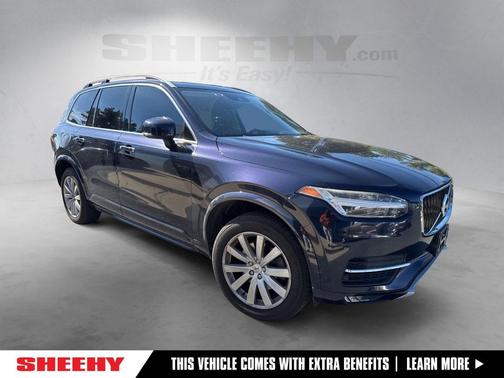 2016 Volvo XC90 T6 Momentum