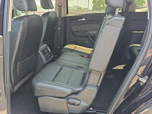2021 Volkswagen Atlas 2.0T SE w/Technology 4MOTION