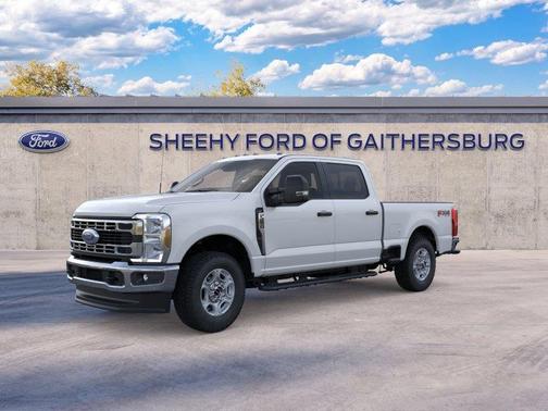 Oxford White 2026 Ford F-250 XLT