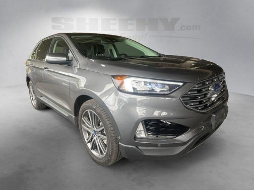 2021 Ford Edge Titanium