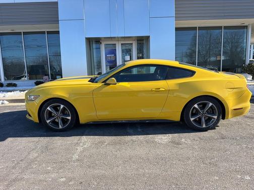 2015 Ford Mustang V6