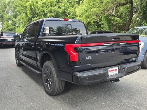 2024 Ford F-150 Lightning LARIAT
