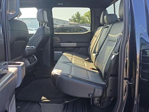 2024 Ford F-150 Lightning LARIAT