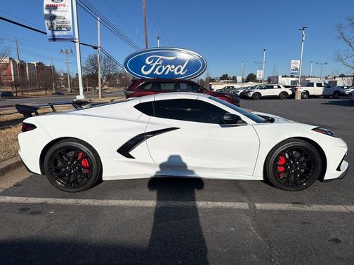 2023 Chevrolet Corvette Stingray w/2LT