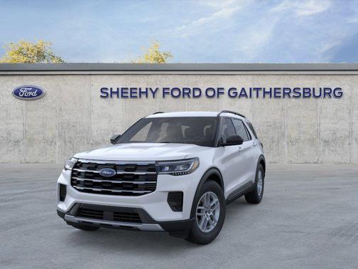 Space White Metallic 2026 Ford Explorer Active