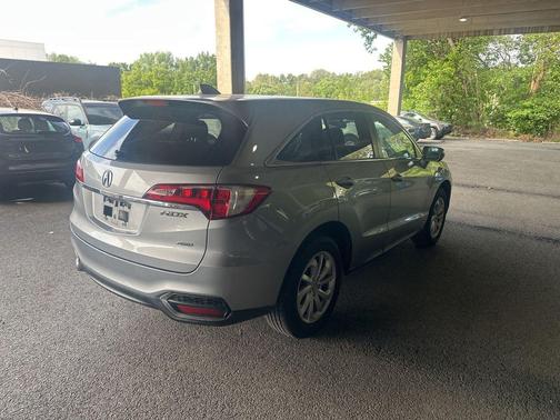 Lunar Silver Metallic 2017 Acura RDX AcuraWatch Plus Package