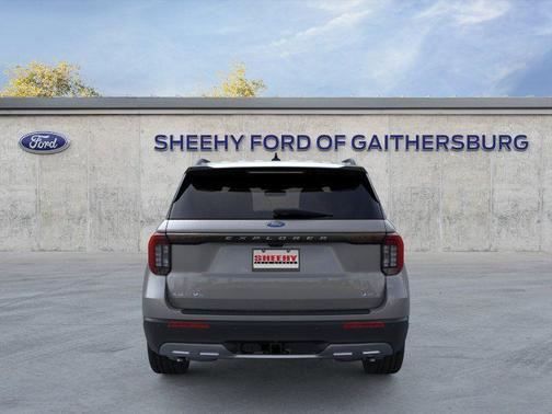 Carbonized Gray Metallic 2026 Ford Explorer Active