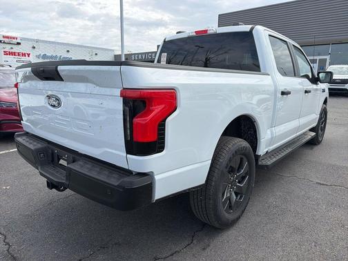 2025 Ford F-150 Lightning Pro