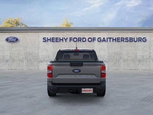 Carbonized Gray Metallic 2026 Ford Maverick XLT
