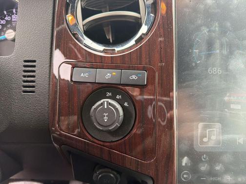 2012 Ford F-250 Lariat