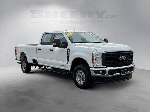 Oxford White 2025 Ford F-250 XL