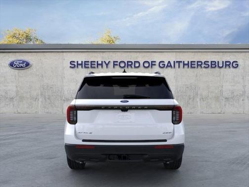 2025 Ford Explorer Active