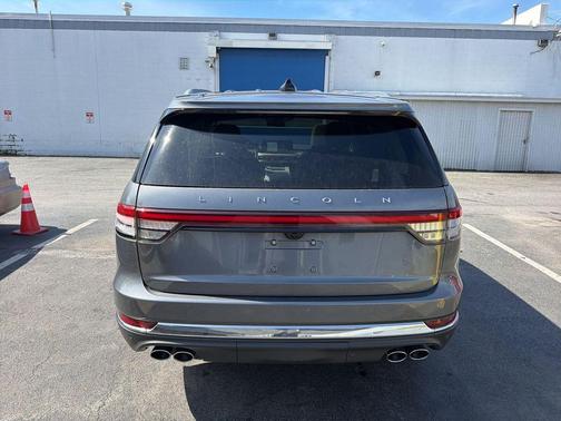 Asher Gray Metallic Clearcoat 2025 Lincoln Aviator Reserve AWD