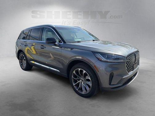 Asher Gray Metallic Clearcoat 2025 Lincoln Aviator Reserve AWD