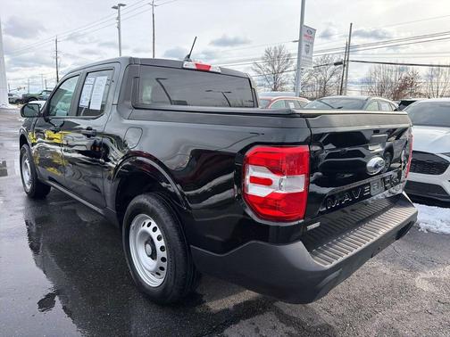 2022 Ford Maverick XL