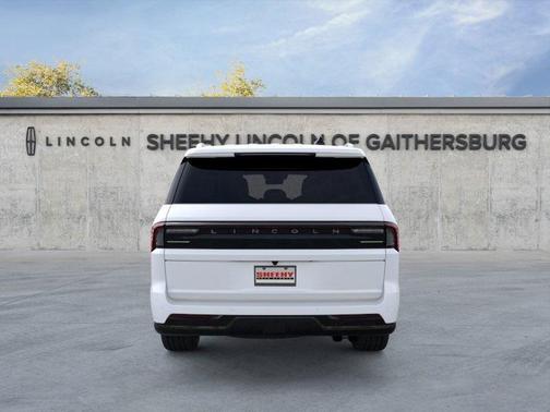 2025 Lincoln Navigator Reserve