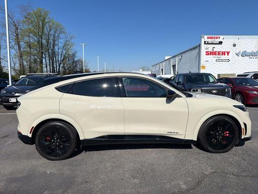 Desert Sand 2025 Ford Mustang Mach-E GT