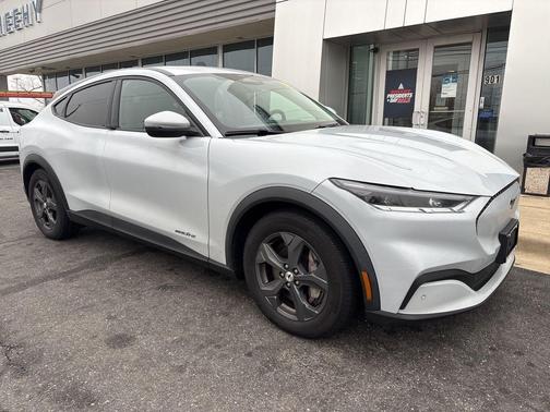 2021 Ford Mustang Mach-E Select