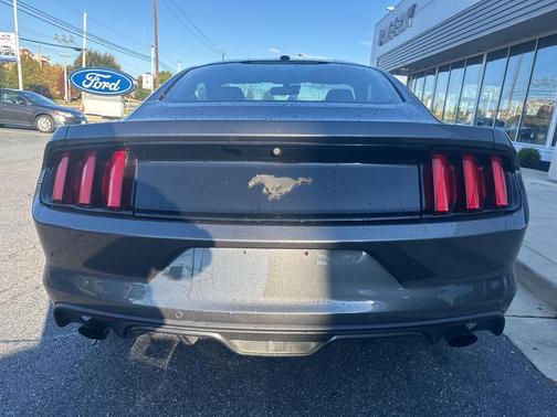 2017 Ford Mustang EcoBoost Premium