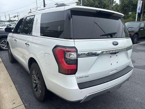 Star White Metallic Tri-Coat 2021 Ford Expedition Limited