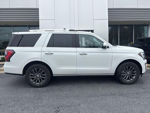 Star White Metallic Tri-Coat 2021 Ford Expedition Limited