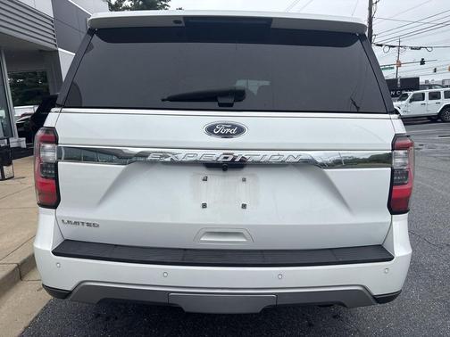 Star White Metallic Tri-Coat 2021 Ford Expedition Limited