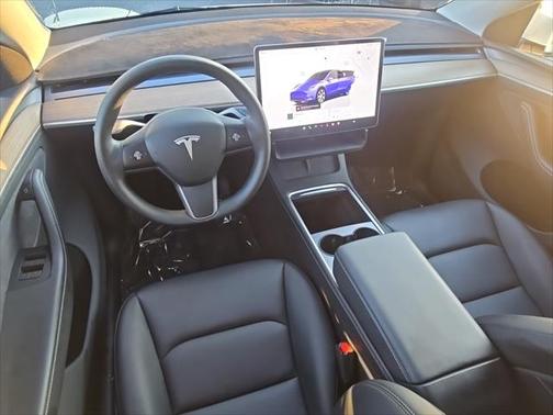 2024 Tesla Model Y Long Range Dual Motor All-Wheel Drive