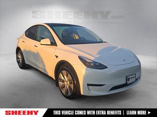 2024 Tesla Model Y Long Range Dual Motor All-Wheel Drive