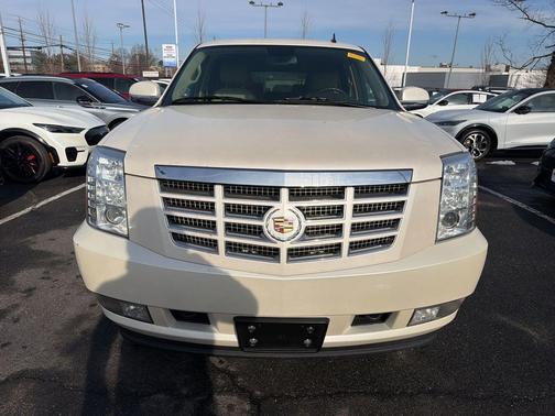 2013 Cadillac Escalade Base