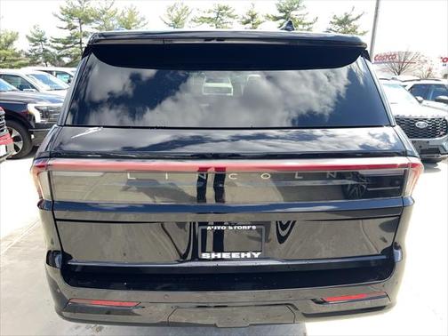 2025 Lincoln Navigator Reserve