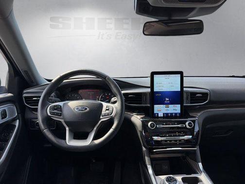 Agate Black Metallic 2023 Ford Explorer Limited