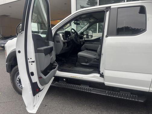 2025 Ford F-450 XL