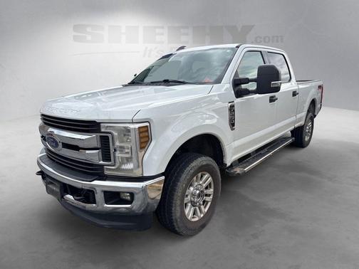 Oxford White 2019 Ford F-250 XLT