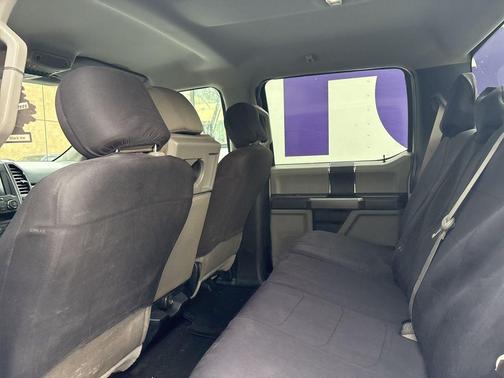 Oxford White 2019 Ford F-250 XLT