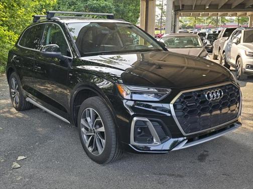 2023 Audi Q5 45 S line Premium Plus