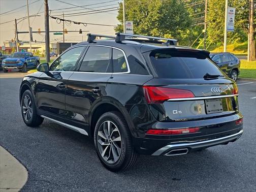 2023 Audi Q5 45 S line Premium Plus