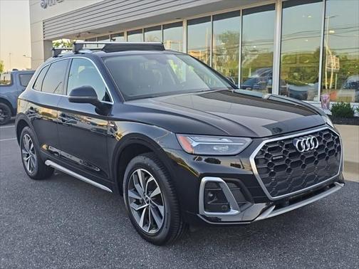 2023 Audi Q5 45 S line Premium Plus