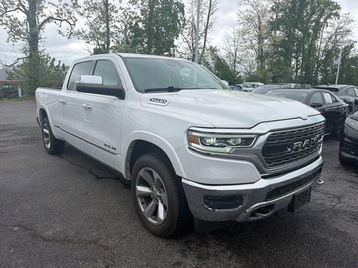 Bright White Clearcoat 2020 RAM 1500 Limited