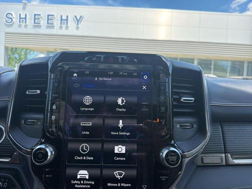 Bright White Clearcoat 2020 RAM 1500 Limited