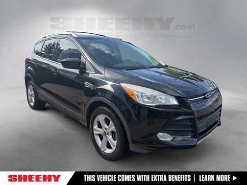 Tuxedo Black 2014 Ford Escape SE