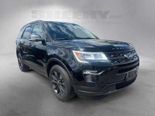 Shadow Black 2018 Ford Explorer XLT