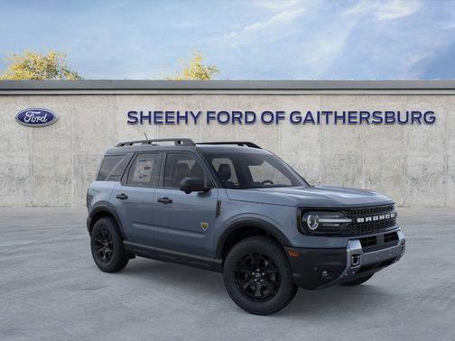 Azure Gray Metallic Tri-Coat 2026 Ford Bronco Sport Badlands