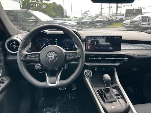 2024 Alfa Romeo Tonale Veloce EAWD