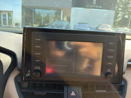 Pearl 2019 Toyota RAV4 LE