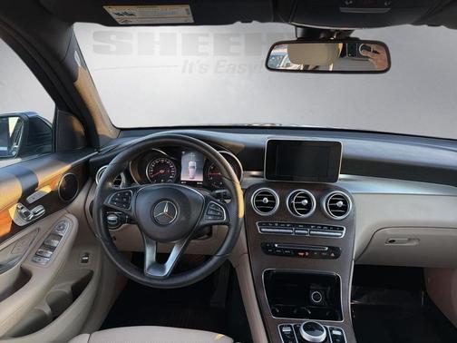 2018 Mercedes-Benz GLC 300 4MATIC