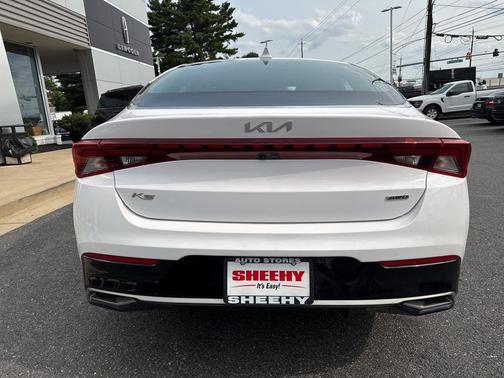 2022 Kia K5 LXS
