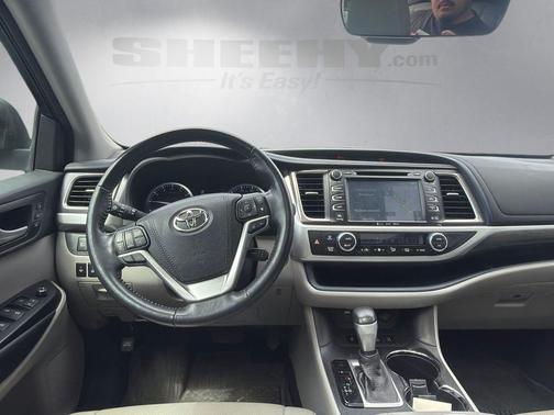 Shoreline Mist 2017 Toyota Highlander Limited Platinum