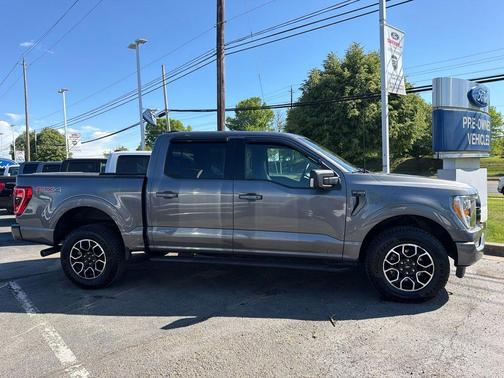 Carbonized Gray Metallic 2021 Ford F-150 XLT
